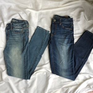 2 Hi-Rise American Eagle Jeggings